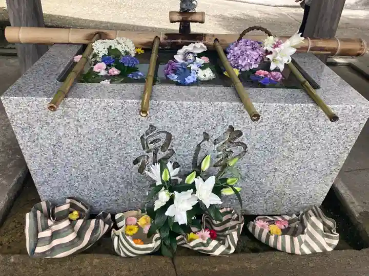 五泉八幡宮の手水舎