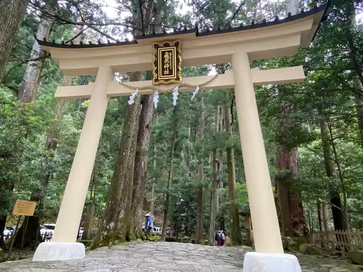 飛瀧神社(熊野那智大社別宮)の鳥居
