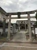 出世稻荷神社の鳥居