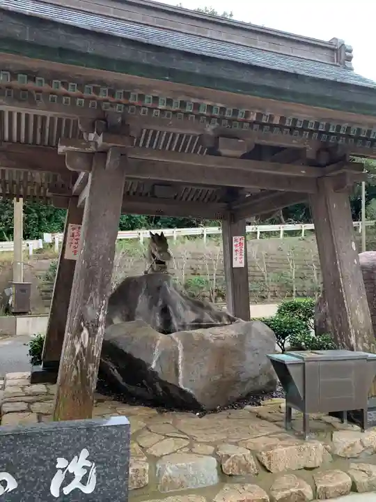 満願寺の手水舎