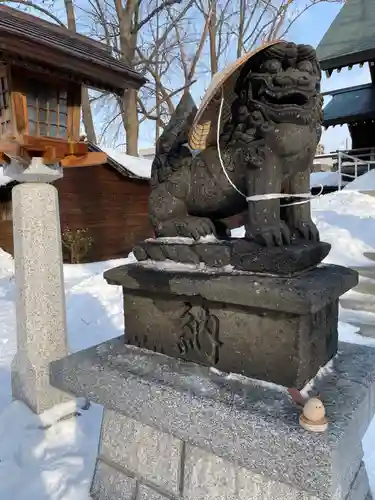 札幌諏訪神社の狛犬
