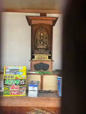 豪潮寺（不動院）の{uncategorized: "未分類", other: "その他", undefined: "問題あり", building: "その他建物", grave: "お墓", sacred_gate: "鳥居", guardian: "狛犬", statue: "像", buddha: "仏像", history: "歴史", nature: "自然", garden: "庭園", animal: "動物", pagoda: "塔", temizu: "手水舎", mountain_gate: "山門・神門", sanctuary: "本殿・本堂", subordinate: "末社・摂社", art: "芸術", scenery: "景色", jizo: "地蔵", ema: "絵馬", goshuin: "御朱印", omikuji: "おみくじ", items: "授与品その他", amulet: "お守り", goshuincho: "御朱印帳", eats: "食事", festival: "お祭り", votive_dance: "神楽", shichigosan: "七五三参", wedding: "結婚式", experience: "体験その他", initially: "初詣", around: "周辺", anti_infection: "感染症対策"}