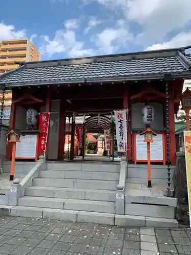 仙台大神宮の山門・神門