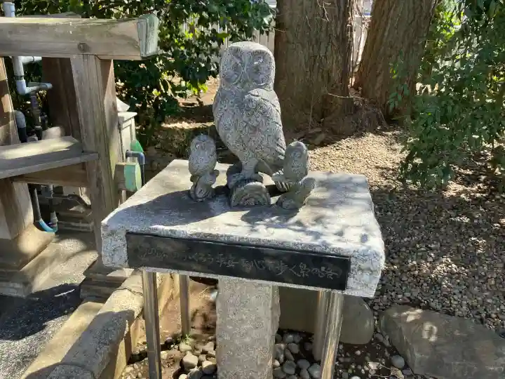 池袋御嶽神社の{uncategorized: "未分類", other: "その他", undefined: "問題あり", building: "その他建物", grave: "お墓", sacred_gate: "鳥居", guardian: "狛犬", statue: "像", buddha: "仏像", history: "歴史", nature: "自然", garden: "庭園", animal: "動物", pagoda: "塔", temizu: "手水舎", mountain_gate: "山門・神門", sanctuary: "本殿・本堂", subordinate: "末社・摂社", art: "芸術", scenery: "景色", jizo: "地蔵", ema: "絵馬", goshuin: "御朱印", omikuji: "おみくじ", items: "授与品その他", amulet: "お守り", goshuincho: "御朱印帳", eats: "食事", festival: "お祭り", votive_dance: "神楽", shichigosan: "七五三参", wedding: "結婚式", experience: "体験その他", initially: "初詣", around: "周辺", anti_infection: "感染症対策"}
