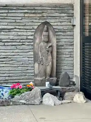 要伝寺の{uncategorized: "未分類", other: "その他", undefined: "問題あり", building: "その他建物", grave: "お墓", sacred_gate: "鳥居", guardian: "狛犬", statue: "像", buddha: "仏像", history: "歴史", nature: "自然", garden: "庭園", animal: "動物", pagoda: "塔", temizu: "手水舎", mountain_gate: "山門・神門", sanctuary: "本殿・本堂", subordinate: "末社・摂社", art: "芸術", scenery: "景色", jizo: "地蔵", ema: "絵馬", goshuin: "御朱印", omikuji: "おみくじ", items: "授与品その他", amulet: "お守り", goshuincho: "御朱印帳", eats: "食事", festival: "お祭り", votive_dance: "神楽", shichigosan: "七五三参", wedding: "結婚式", experience: "体験その他", initially: "初詣", around: "周辺", anti_infection: "感染症対策"}