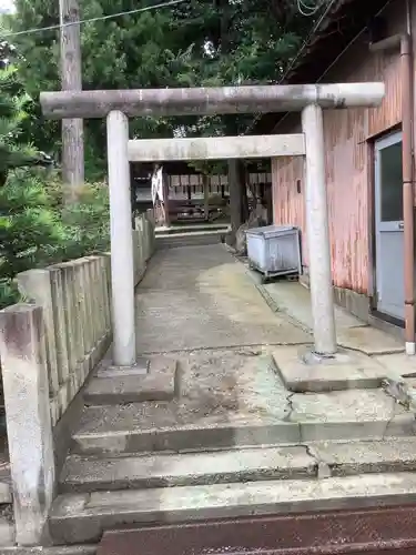 羊神社の鳥居