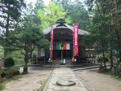 三佛寺の本殿・本堂