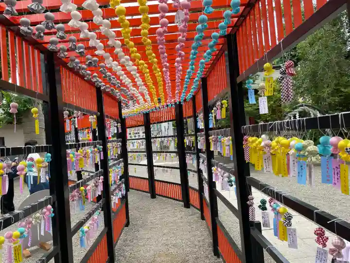 田無神社の{uncategorized: "未分類", other: "その他", undefined: "問題あり", building: "その他建物", grave: "お墓", sacred_gate: "鳥居", guardian: "狛犬", statue: "像", buddha: "仏像", history: "歴史", nature: "自然", garden: "庭園", animal: "動物", pagoda: "塔", temizu: "手水舎", mountain_gate: "山門・神門", sanctuary: "本殿・本堂", subordinate: "末社・摂社", art: "芸術", scenery: "景色", jizo: "地蔵", ema: "絵馬", goshuin: "御朱印", omikuji: "おみくじ", items: "授与品その他", amulet: "お守り", goshuincho: "御朱印帳", eats: "食事", festival: "お祭り", votive_dance: "神楽", shichigosan: "七五三参", wedding: "結婚式", experience: "体験その他", initially: "初詣", around: "周辺", anti_infection: "感染症対策"}