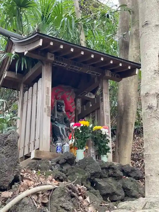 明王院(満願寺別院)の{uncategorized: "未分類", other: "その他", undefined: "問題あり", building: "その他建物", grave: "お墓", sacred_gate: "鳥居", guardian: "狛犬", statue: "像", buddha: "仏像", history: "歴史", nature: "自然", garden: "庭園", animal: "動物", pagoda: "塔", temizu: "手水舎", mountain_gate: "山門・神門", sanctuary: "本殿・本堂", subordinate: "末社・摂社", art: "芸術", scenery: "景色", jizo: "地蔵", ema: "絵馬", goshuin: "御朱印", omikuji: "おみくじ", items: "授与品その他", amulet: "お守り", goshuincho: "御朱印帳", eats: "食事", festival: "お祭り", votive_dance: "神楽", shichigosan: "七五三参", wedding: "結婚式", experience: "体験その他", initially: "初詣", around: "周辺", anti_infection: "感染症対策"}