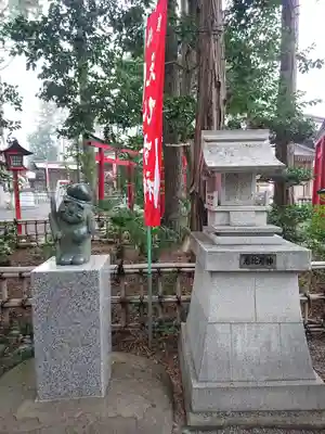 亀ケ池八幡宮の末社・摂社
