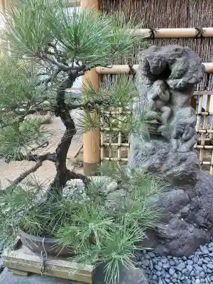 大聖院の{uncategorized: "未分類", other: "その他", undefined: "問題あり", building: "その他建物", grave: "お墓", sacred_gate: "鳥居", guardian: "狛犬", statue: "像", buddha: "仏像", history: "歴史", nature: "自然", garden: "庭園", animal: "動物", pagoda: "塔", temizu: "手水舎", mountain_gate: "山門・神門", sanctuary: "本殿・本堂", subordinate: "末社・摂社", art: "芸術", scenery: "景色", jizo: "地蔵", ema: "絵馬", goshuin: "御朱印", omikuji: "おみくじ", items: "授与品その他", amulet: "お守り", goshuincho: "御朱印帳", eats: "食事", festival: "お祭り", votive_dance: "神楽", shichigosan: "七五三参", wedding: "結婚式", experience: "体験その他", initially: "初詣", around: "周辺", anti_infection: "感染症対策"}