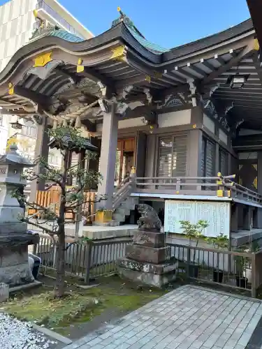 柏神社の{uncategorized: "未分類", other: "その他", undefined: "問題あり", building: "その他建物", grave: "お墓", sacred_gate: "鳥居", guardian: "狛犬", statue: "像", buddha: "仏像", history: "歴史", nature: "自然", garden: "庭園", animal: "動物", pagoda: "塔", temizu: "手水舎", mountain_gate: "山門・神門", sanctuary: "本殿・本堂", subordinate: "末社・摂社", art: "芸術", scenery: "景色", jizo: "地蔵", ema: "絵馬", goshuin: "御朱印", omikuji: "おみくじ", items: "授与品その他", amulet: "お守り", goshuincho: "御朱印帳", eats: "食事", festival: "お祭り", votive_dance: "神楽", shichigosan: "七五三参", wedding: "結婚式", experience: "体験その他", initially: "初詣", around: "周辺", anti_infection: "感染症対策"}