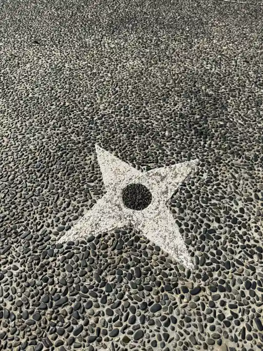 恵運寺の{uncategorized: "未分類", other: "その他", undefined: "問題あり", building: "その他建物", grave: "お墓", sacred_gate: "鳥居", guardian: "狛犬", statue: "像", buddha: "仏像", history: "歴史", nature: "自然", garden: "庭園", animal: "動物", pagoda: "塔", temizu: "手水舎", mountain_gate: "山門・神門", sanctuary: "本殿・本堂", subordinate: "末社・摂社", art: "芸術", scenery: "景色", jizo: "地蔵", ema: "絵馬", goshuin: "御朱印", omikuji: "おみくじ", items: "授与品その他", amulet: "お守り", goshuincho: "御朱印帳", eats: "食事", festival: "お祭り", votive_dance: "神楽", shichigosan: "七五三参", wedding: "結婚式", experience: "体験その他", initially: "初詣", around: "周辺", anti_infection: "感染症対策"}