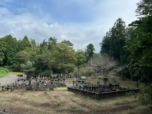 人穴浅間神社(静岡県)