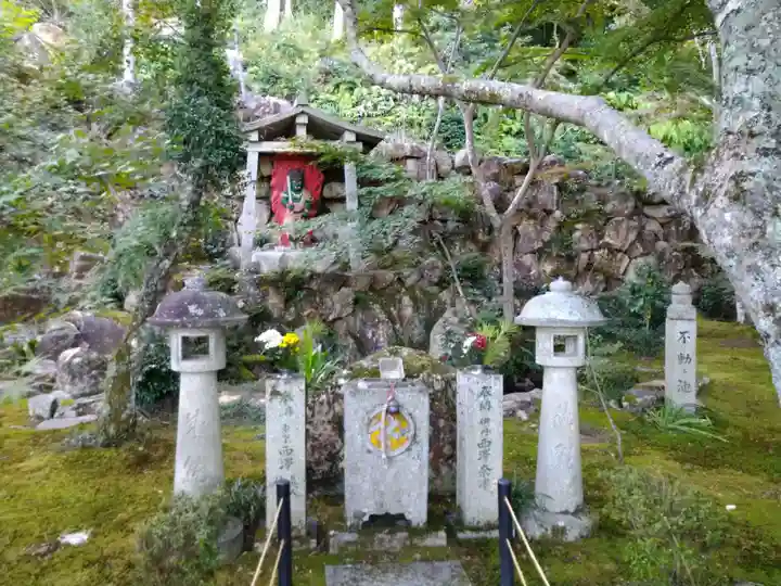 瓦屋寺(滋賀県)