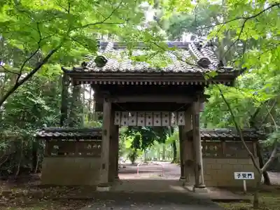 元三大師安楽寺の山門・神門