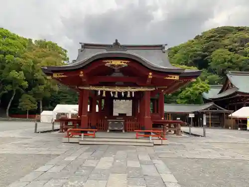 鶴岡八幡宮の本殿