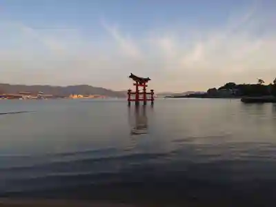 厳島神社(広島県)