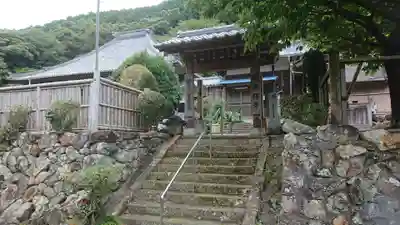 明泉寺の山門・神門