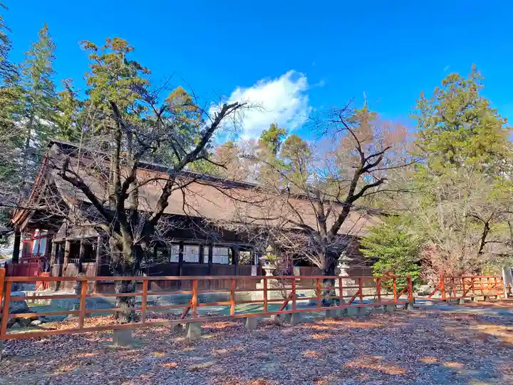 大井俣窪八幡神社の本殿・本堂