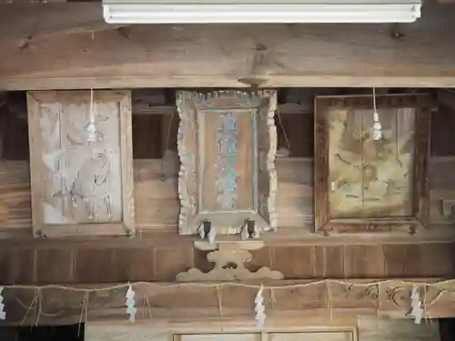 鎮懐石八幡宮のその他建物