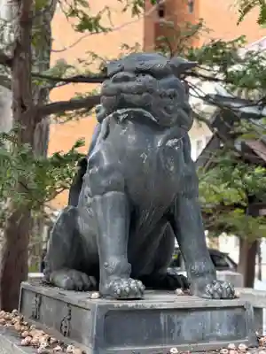 三吉神社の狛犬
