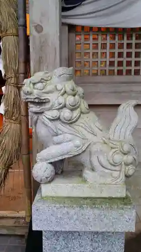 荒立神社の狛犬