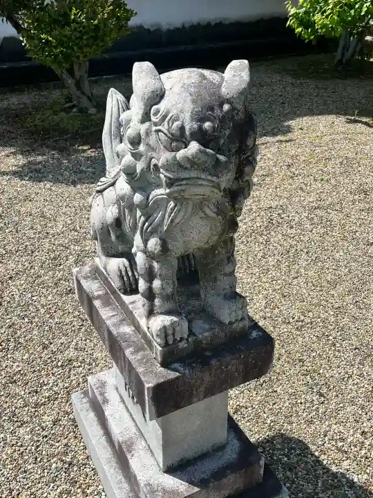 菅原神社の{uncategorized: "未分類", other: "その他", undefined: "問題あり", building: "その他建物", grave: "お墓", sacred_gate: "鳥居", guardian: "狛犬", statue: "像", buddha: "仏像", history: "歴史", nature: "自然", garden: "庭園", animal: "動物", pagoda: "塔", temizu: "手水舎", mountain_gate: "山門・神門", sanctuary: "本殿・本堂", subordinate: "末社・摂社", art: "芸術", scenery: "景色", jizo: "地蔵", ema: "絵馬", goshuin: "御朱印", omikuji: "おみくじ", items: "授与品その他", amulet: "お守り", goshuincho: "御朱印帳", eats: "食事", festival: "お祭り", votive_dance: "神楽", shichigosan: "七五三参", wedding: "結婚式", experience: "体験その他", initially: "初詣", around: "周辺", anti_infection: "感染症対策"}