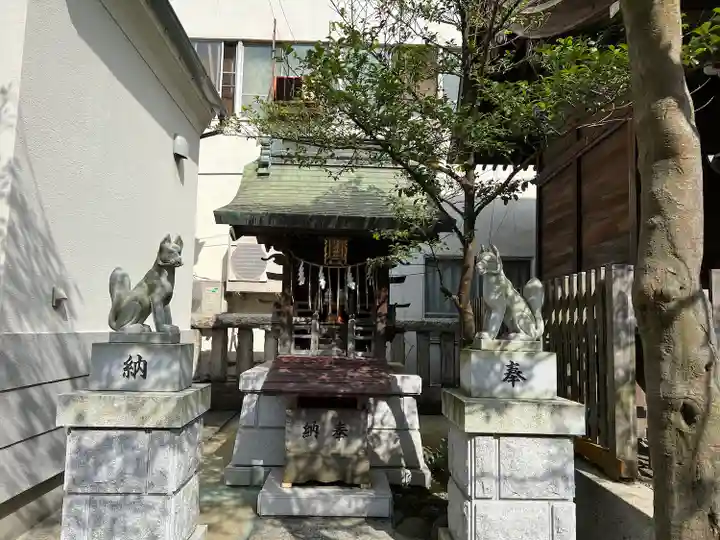 諏訪神社の末社・摂社