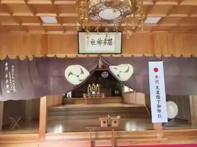 居多神社の本殿・本堂