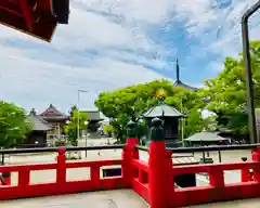 甚目寺の建物その他