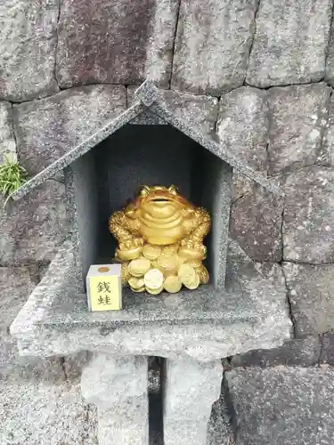 到津八幡神社の狛犬