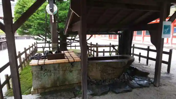 賀茂御祖神社(下鴨神社)の手水舎