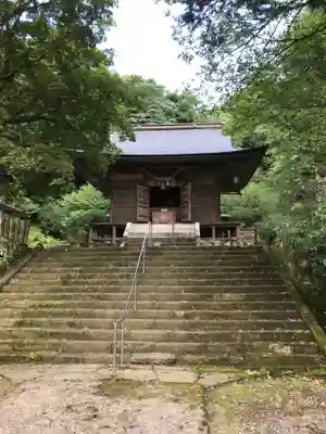 井戸神社の本殿・本堂