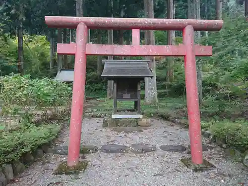 白山神社（長滝神社・白山長瀧神社・長滝白山神社）の鳥居