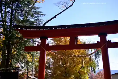 小室浅間神社(山梨県)