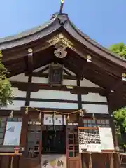 三輪神社の本殿