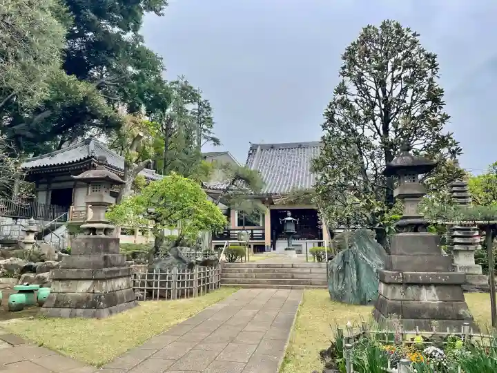 東光寺の{uncategorized: "未分類", other: "その他", undefined: "問題あり", building: "その他建物", grave: "お墓", sacred_gate: "鳥居", guardian: "狛犬", statue: "像", buddha: "仏像", history: "歴史", nature: "自然", garden: "庭園", animal: "動物", pagoda: "塔", temizu: "手水舎", mountain_gate: "山門・神門", sanctuary: "本殿・本堂", subordinate: "末社・摂社", art: "芸術", scenery: "景色", jizo: "地蔵", ema: "絵馬", goshuin: "御朱印", omikuji: "おみくじ", items: "授与品その他", amulet: "お守り", goshuincho: "御朱印帳", eats: "食事", festival: "お祭り", votive_dance: "神楽", shichigosan: "七五三参", wedding: "結婚式", experience: "体験その他", initially: "初詣", around: "周辺", anti_infection: "感染症対策"}