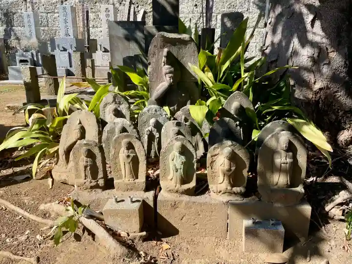 養国寺の{uncategorized: "未分類", other: "その他", undefined: "問題あり", building: "その他建物", grave: "お墓", sacred_gate: "鳥居", guardian: "狛犬", statue: "像", buddha: "仏像", history: "歴史", nature: "自然", garden: "庭園", animal: "動物", pagoda: "塔", temizu: "手水舎", mountain_gate: "山門・神門", sanctuary: "本殿・本堂", subordinate: "末社・摂社", art: "芸術", scenery: "景色", jizo: "地蔵", ema: "絵馬", goshuin: "御朱印", omikuji: "おみくじ", items: "授与品その他", amulet: "お守り", goshuincho: "御朱印帳", eats: "食事", festival: "お祭り", votive_dance: "神楽", shichigosan: "七五三参", wedding: "結婚式", experience: "体験その他", initially: "初詣", around: "周辺", anti_infection: "感染症対策"}