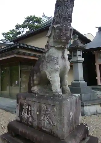 龍城神社の狛犬