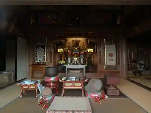 海雲寺の本殿・本堂