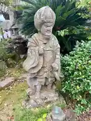 大楽寺の像