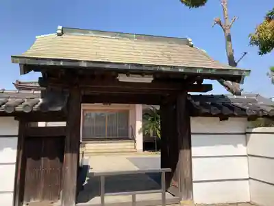 長田寺の山門・神門