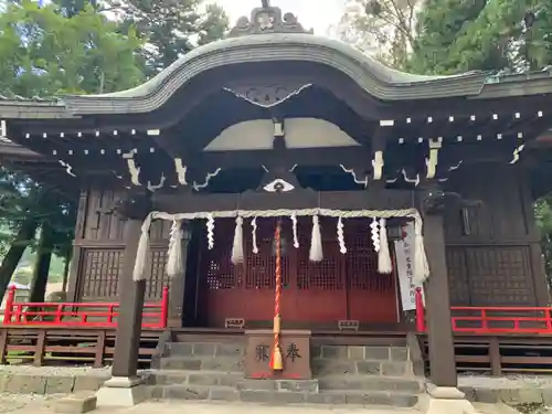 北東本宮小室浅間神社の本殿・本堂