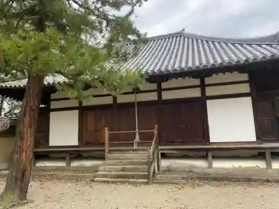 東大寺戒壇院千手堂の{uncategorized: "未分類", other: "その他", undefined: "問題あり", building: "その他建物", grave: "お墓", sacred_gate: "鳥居", guardian: "狛犬", statue: "像", buddha: "仏像", history: "歴史", nature: "自然", garden: "庭園", animal: "動物", pagoda: "塔", temizu: "手水舎", mountain_gate: "山門・神門", sanctuary: "本殿・本堂", subordinate: "末社・摂社", art: "芸術", scenery: "景色", jizo: "地蔵", ema: "絵馬", goshuin: "御朱印", omikuji: "おみくじ", items: "授与品その他", amulet: "お守り", goshuincho: "御朱印帳", eats: "食事", festival: "お祭り", votive_dance: "神楽", shichigosan: "七五三参", wedding: "結婚式", experience: "体験その他", initially: "初詣", around: "周辺", anti_infection: "感染症対策"}