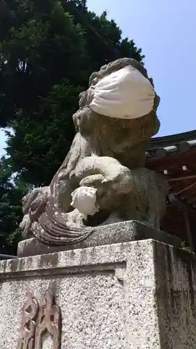 鶴峯八幡宮の狛犬