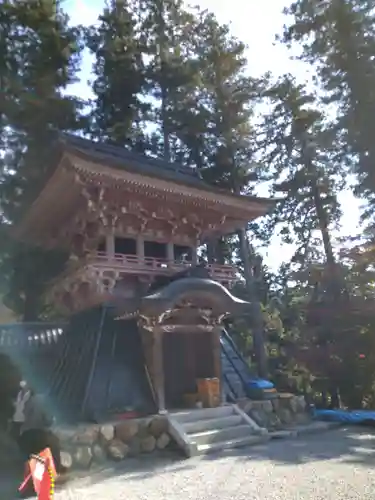 華厳寺(岐阜県)