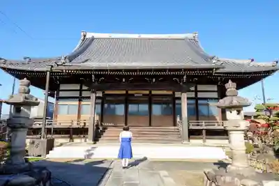 順行寺の本殿・本堂