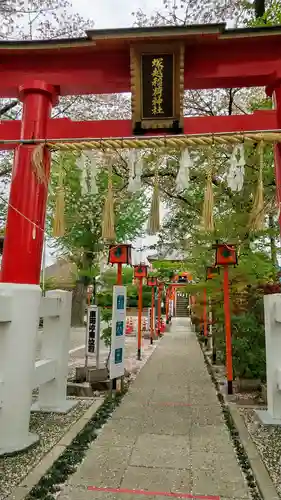 塚越稲荷神社の鳥居