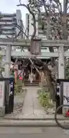 四谷於岩稲荷田宮神社の鳥居